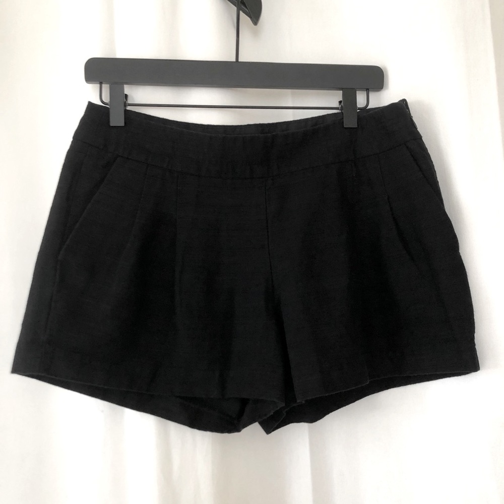 EUC J. Crew black cotton linen pleated shorts.